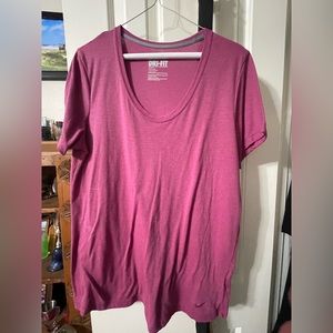 Women’s Nike dri fit scoop neck tee
